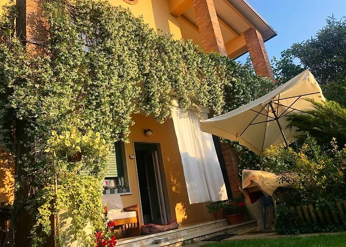 Semesterbostad Casa Gian *